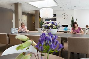 Wachtkamer Isala Cosmetische chirurgie Wachtruimte Cosmetische chirurgie