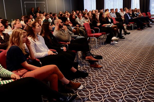 JF van Gils symposium 2019 Deelnemers JF van Gils symposium zitten in de zaal