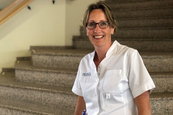 Verpleegkundige Willeke Ritsema Portret Willeke Ritsema