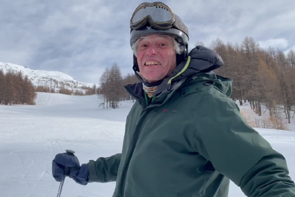 Jan Jacob Stam kan weer skiën Jan Jacob Stam kan weer skiën