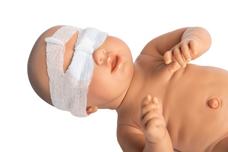 Babypop met brilletje