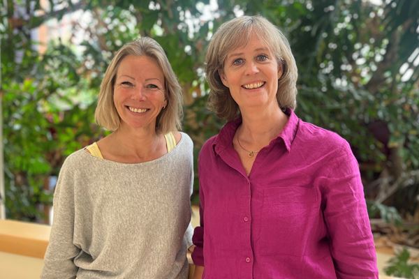Researchverpleegkundige Eva Ponjee en I&W-medewerker Heike Ruiterkamp Portret researchverpleegkundige Eva Ponjee en I&W-medewerker Heike Ruiterkamp