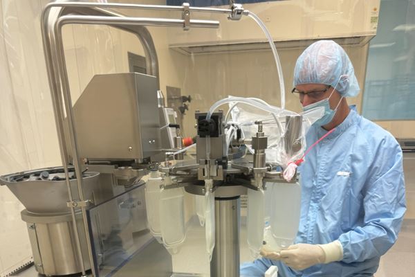 Productie van infuusvloeistoffen in Isala Productie van infuusvloeistoffen in Isala